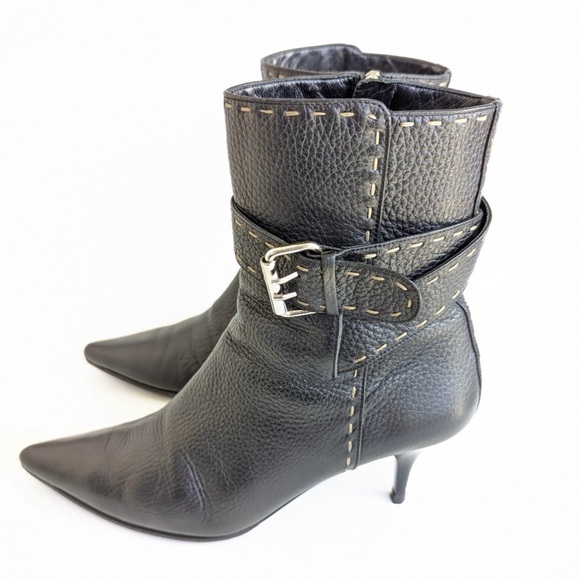 cuoio the seller tronchetti